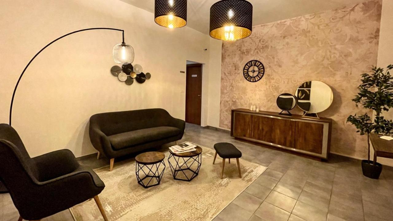 Cinquestanze Hotel Cosenza Buitenkant foto